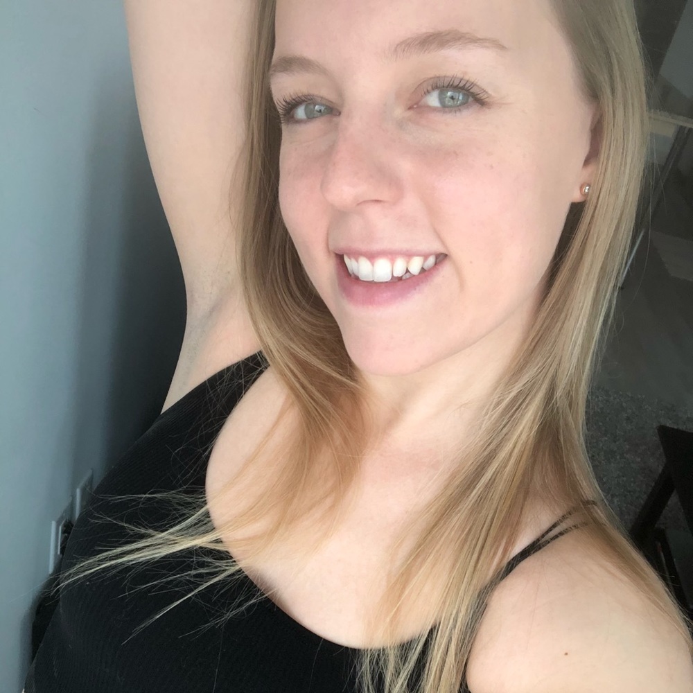 Meet your Posher, Hailey